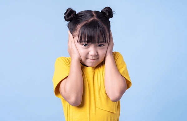 Cara Menenangkan Anak Sebelum Perawatan Gigi